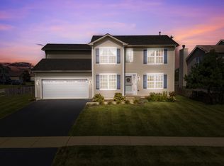 947 Pond Brook Ave, Malta, IL 60150