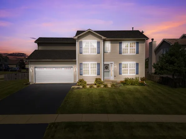 947 Pond Brook Ave, Malta, IL 60150