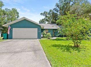 406 E Circlewood St, Inverness, FL 34452