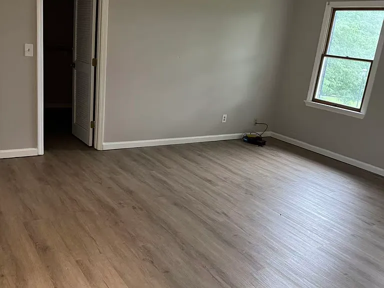 7469 Fitzroy Ct — Photo 37