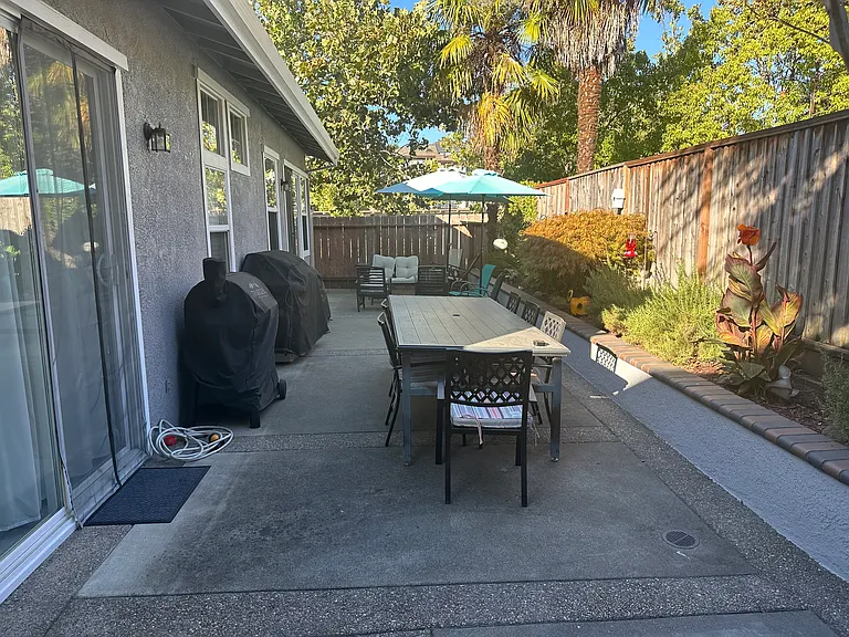 1 Skipping Rock Way — Photo 22