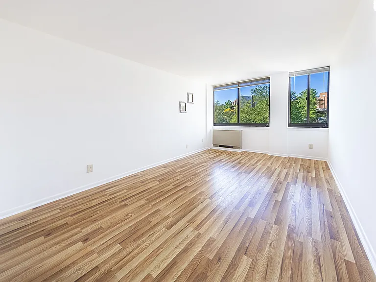 600 Roosevelt Blvd #415 — Photo 17