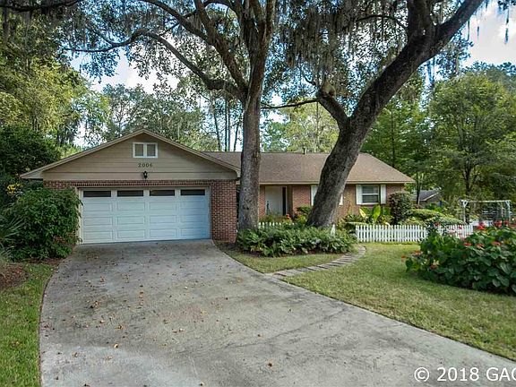 3rd image of 2006 NW 18th Ln