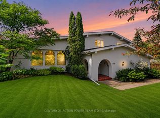 1558 Bella Vista Dr, Ottawa, ON K4C 1A7