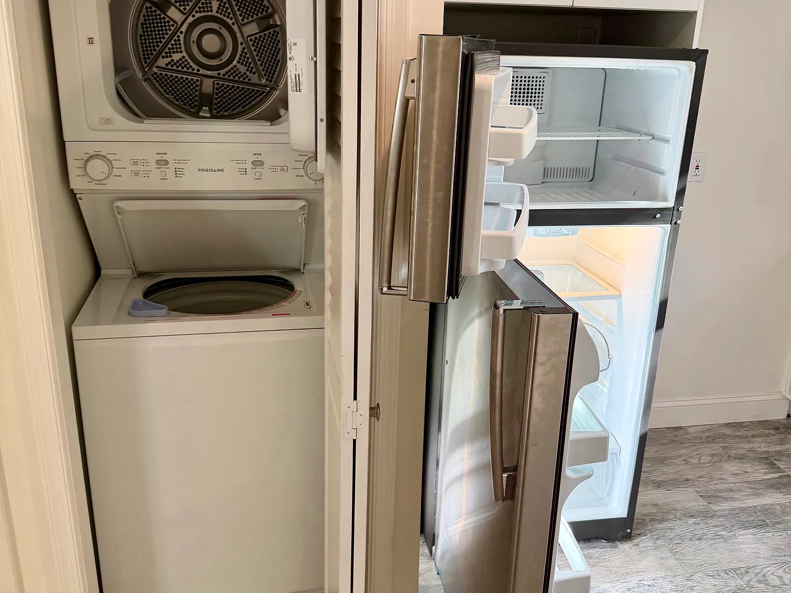 1 bed, 700 sqft, $2,350 — Photo 2