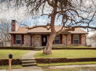 2716 Oak Grove Dr, Plano, TX 75074
