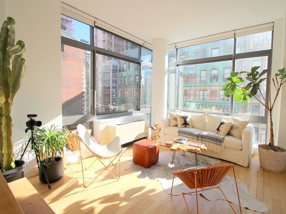 1st image of 9 W 31st St APT 11C