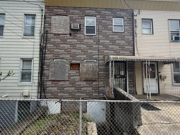 18 Perrine Avenue image 1 of 1