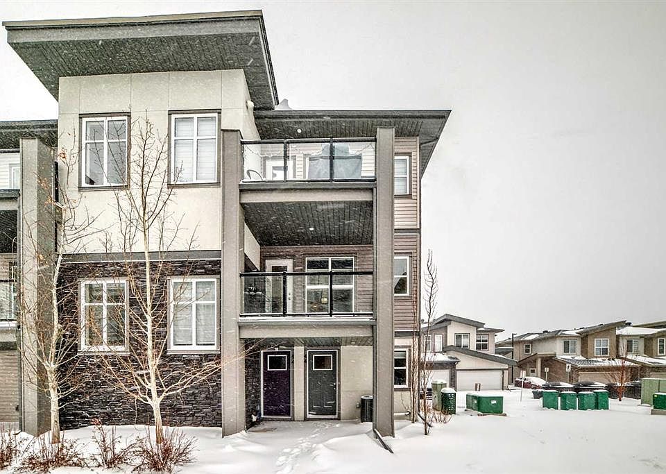 1st image of 44 NW Spring Creek Cmn SW