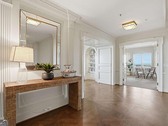 5th image of 2660 Peachtree Rd NW APT 20G