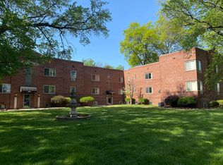 7250 Moller Ave APT 3, Maplewood, MO 63143