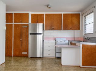 3024 Date St APT 4, Honolulu, HI 96816