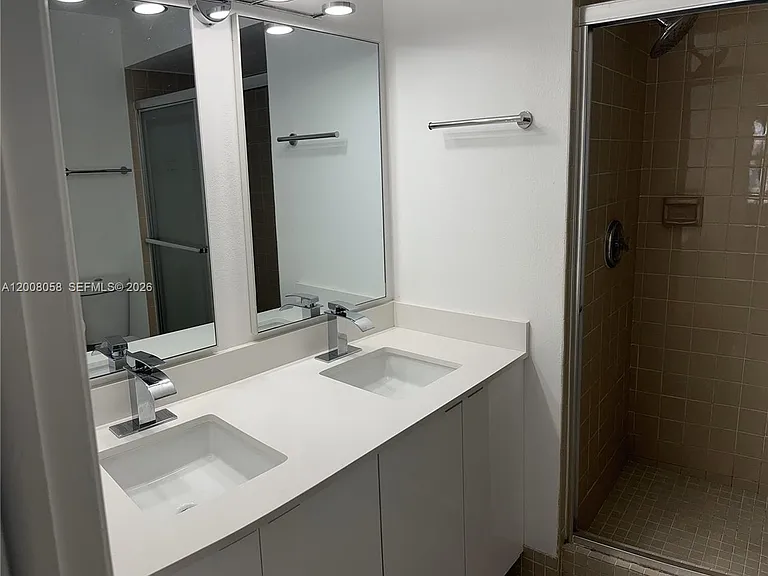 40 Chestnut Cir — Photo 4