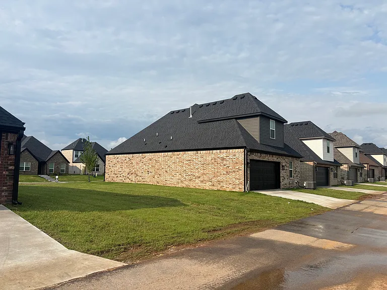 3101 SW Lovely Ln — Photo 31