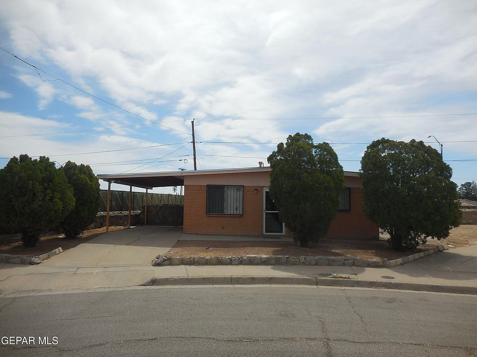 1st image of 808 Mallett St