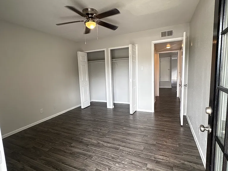 1543 Babcock Rd — Photo 18