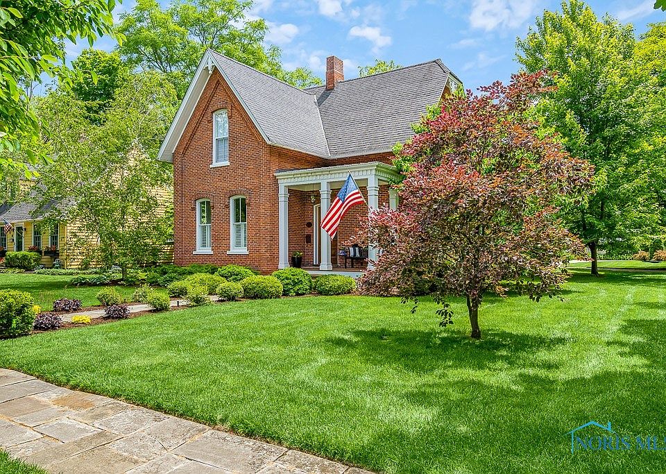 402 E Front St, Perrysburg, OH 43551 Zillow