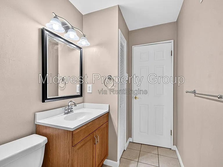 1205 Acredale Dr — Photo 18