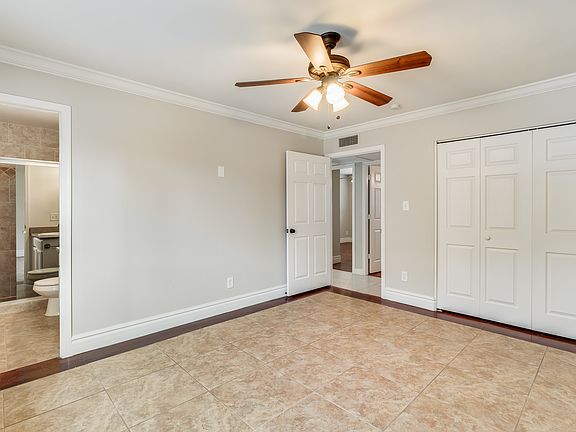4th image of 1706 W Northern Ave