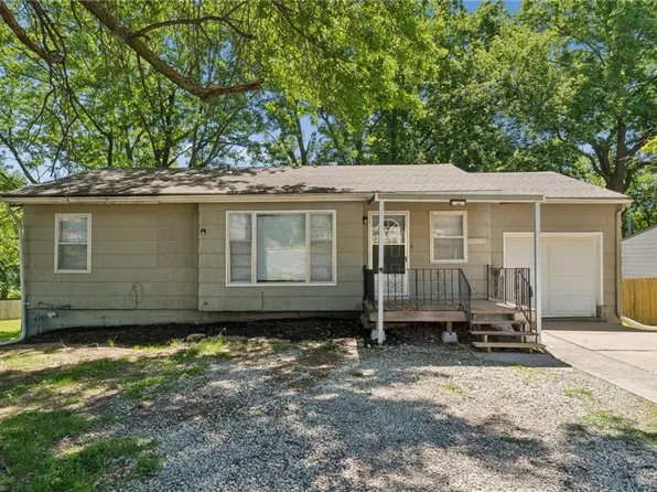 5809 Ralston Ave, Raytown, MO 64133