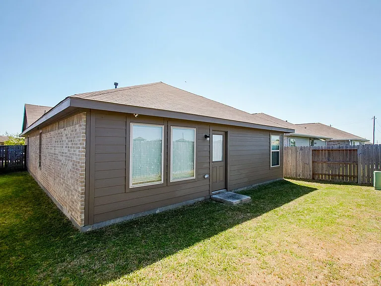 4355 Palmetto Grove Ln — Photo 32