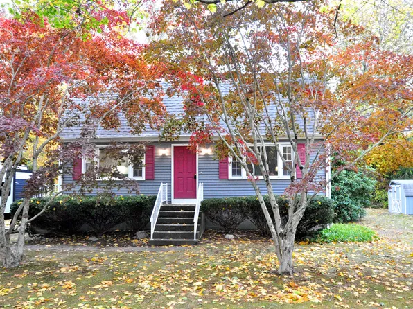 10 Meadow Lane, Old Lyme, CT 06371