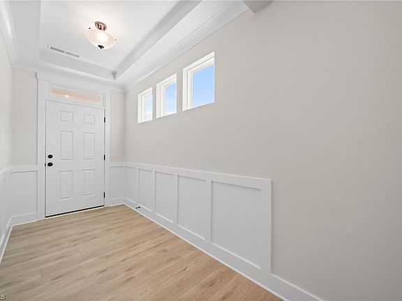 4th image of 1112 Summerhouse Way