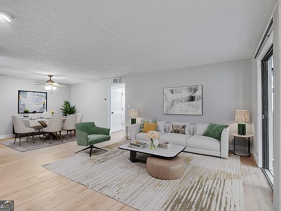 3rd image of 1214 Wynnes Ridge Cir SE