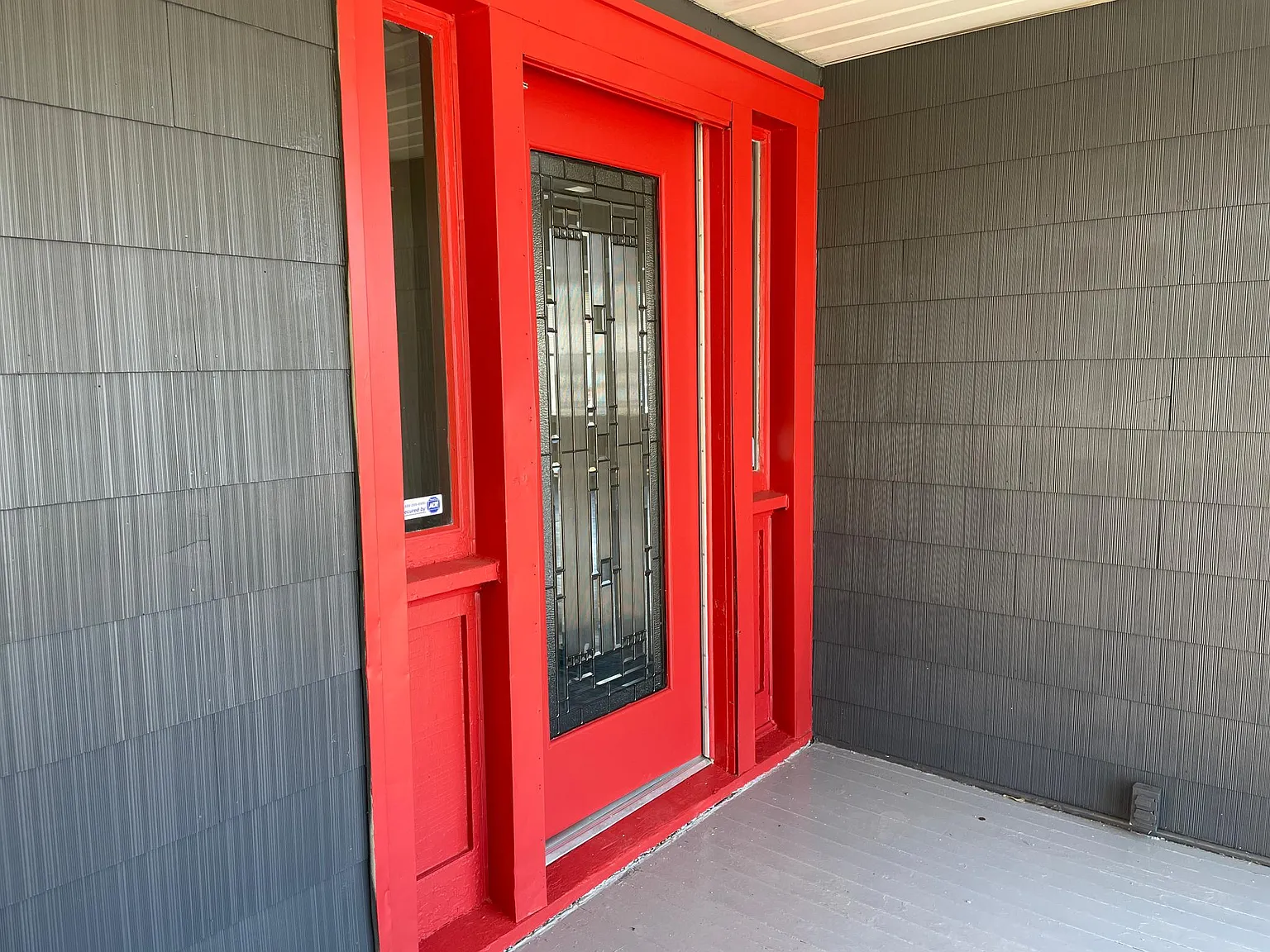 3 bed, 1924 sqft, $2,150 — Photo 2
