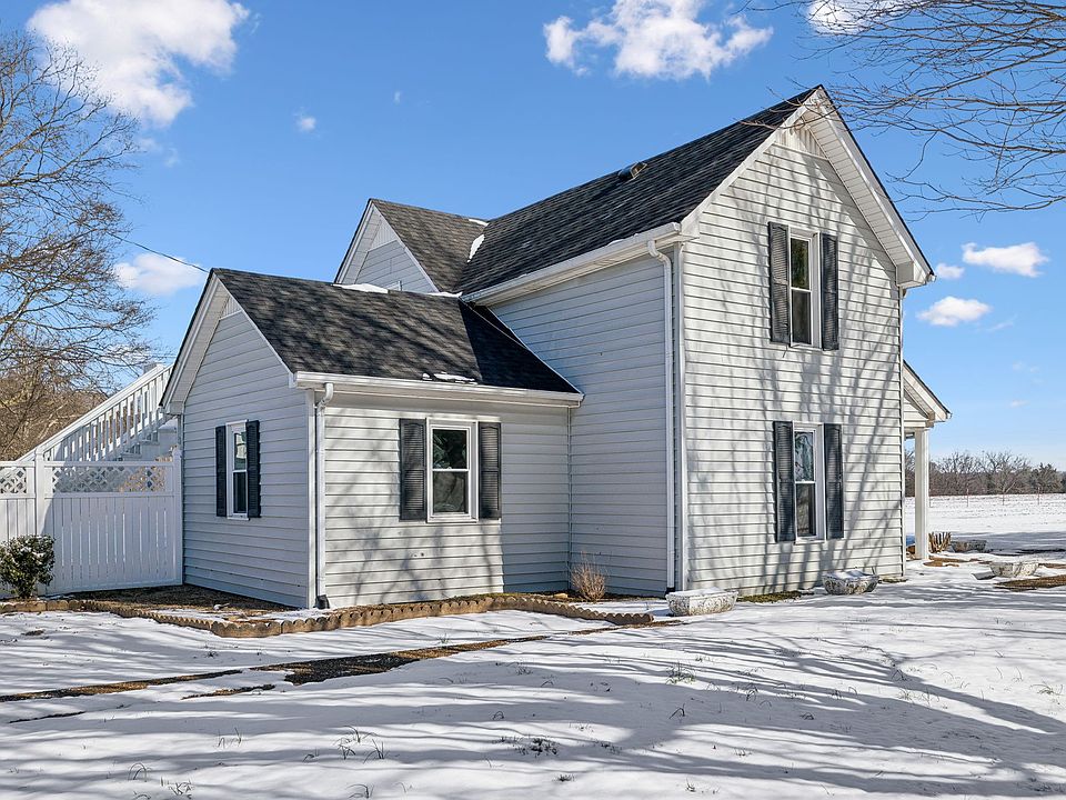 1st image of 120 Wilkerson Ln