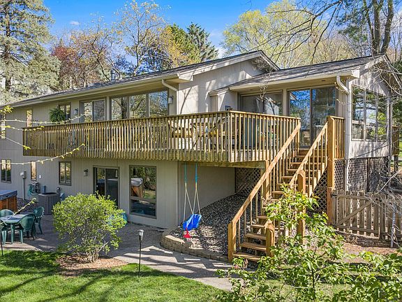 2nd image of 531 Indian Hill Rd