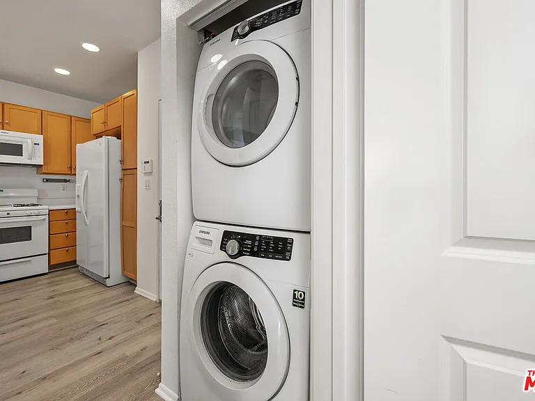 6400 Crescent Park E #217 — Photo 11