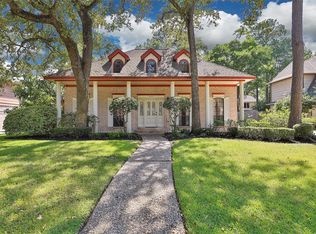 18319 Lake Oaks Dr, Spring, TX 77388