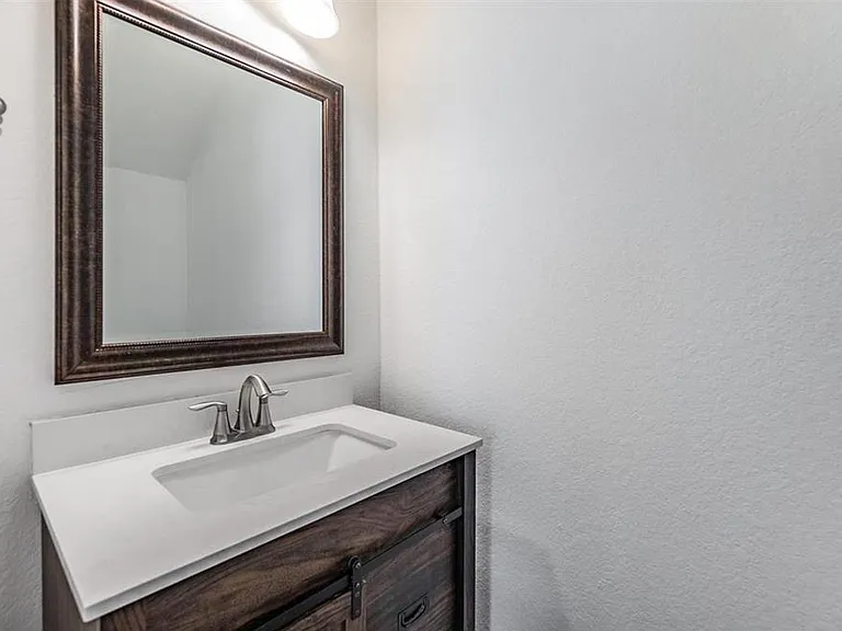 1264 Pierce St — Photo 7