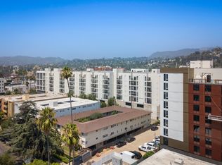 5525 Carlton Way Apartments, Los Angeles, CA 90028