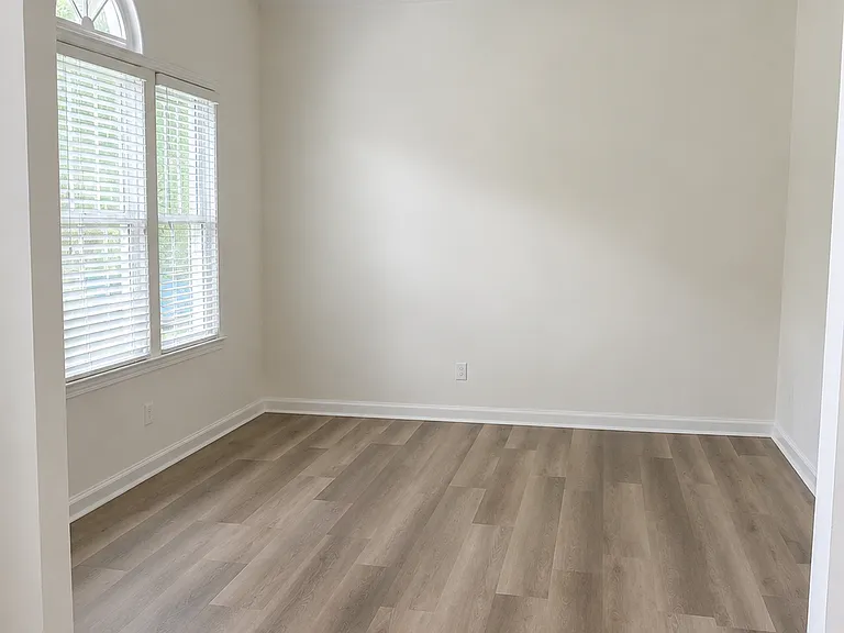 3575 Evonvale Overlook — Photo 16