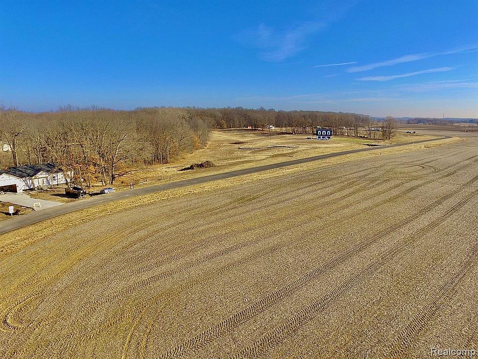 8866 Gregory Rd, Gregory, MI 48137 MLS 20230089752 Zillow
