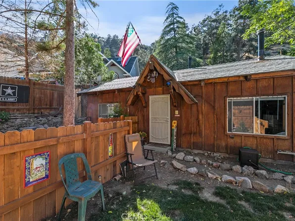309 Pine Canyon Dr, Frazier Park, CA 93225