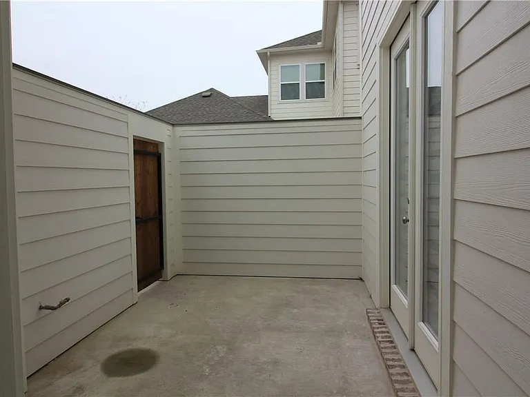 1000 Marian Dr — Photo 17