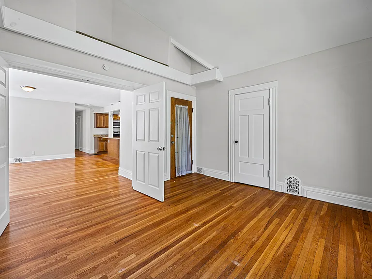 311 Park Ave #2 — Photo 5