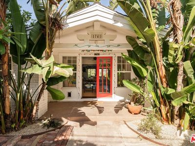 1741 Kent St, Los Angeles, CA, 90026