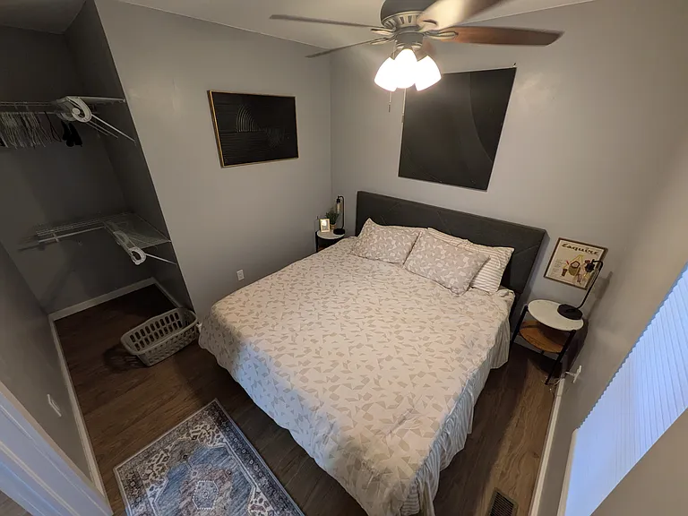 Bed Room