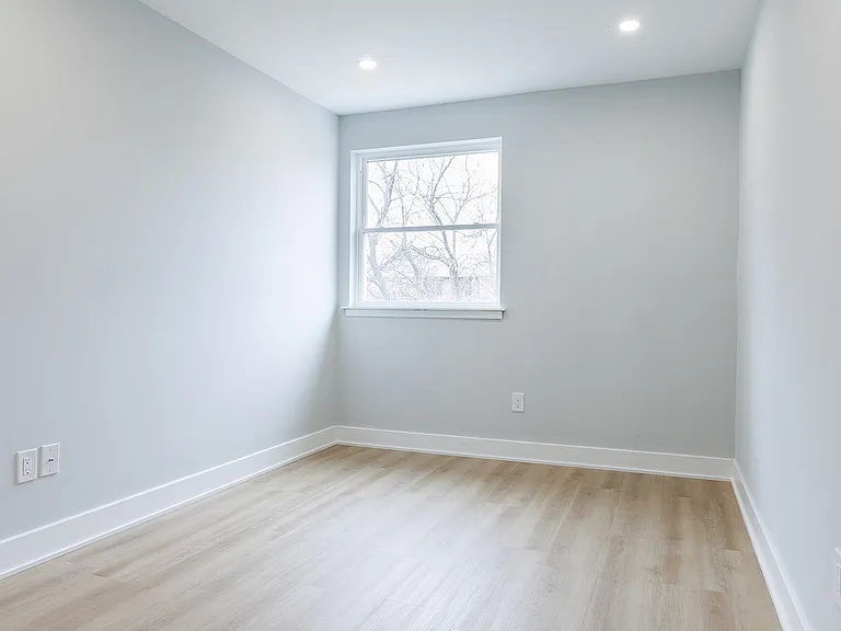 9176 Frankford Ave #2 — Photo 16