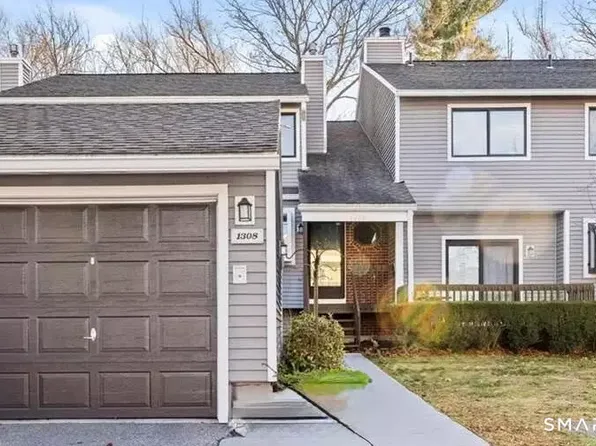1308 Mill Pond Dr, South Windsor, CT
