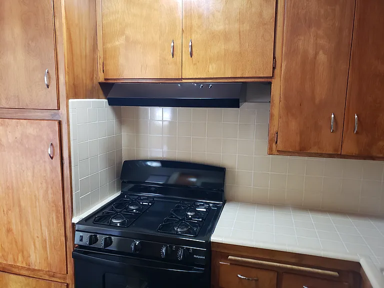 505 S 1st Ave #6 — Photo 5