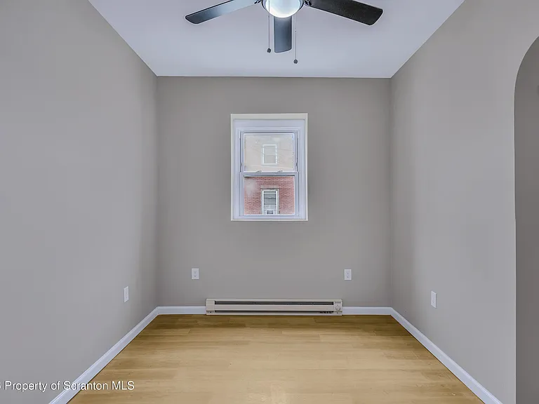 380 Scott St #1 — Photo 9