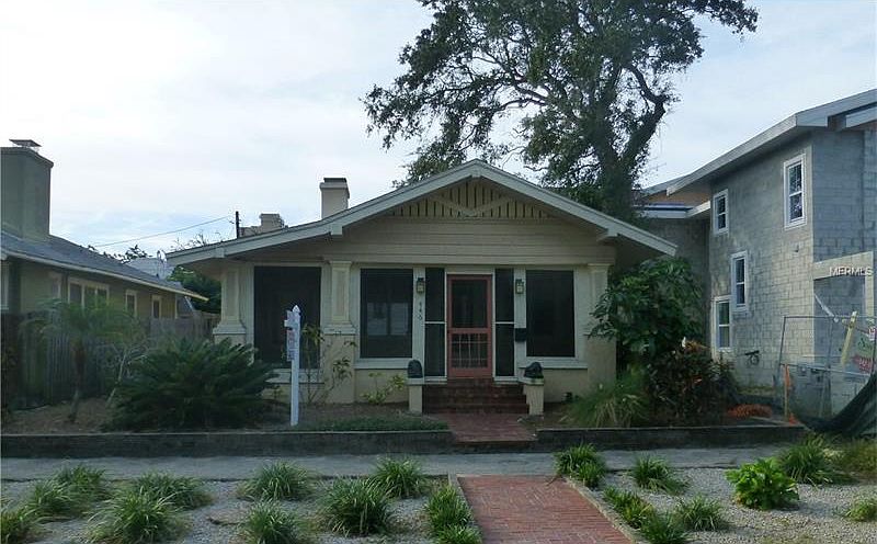 1st image of 446 11th Ave NE