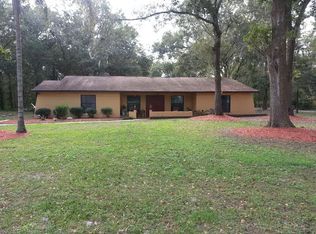 706 Welton Rd, Lutz, FL 33548