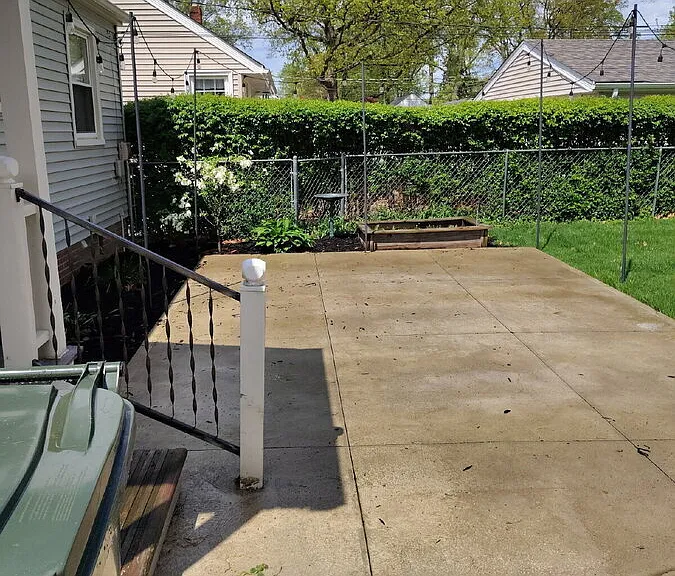 465 Huntmere Dr — Photo 28