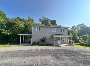 1381 Randall St, Morgantown, WV 26505